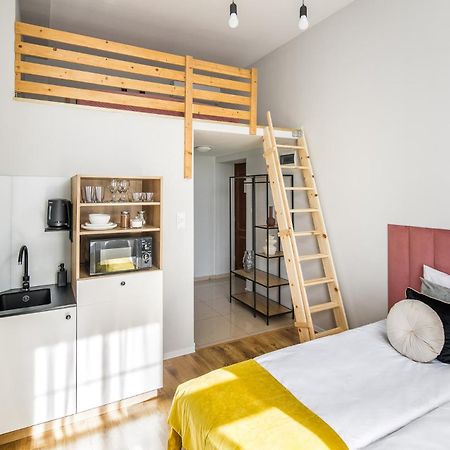 Horizon Park Aparthotel Красков Екстериор снимка